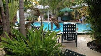 Alexander Palms Court Hotel Key West Buitenkant foto