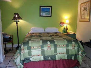 Alexander Palms Court Hotel Key West Buitenkant foto